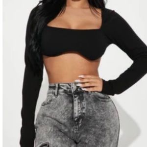 Long sleeve crop top